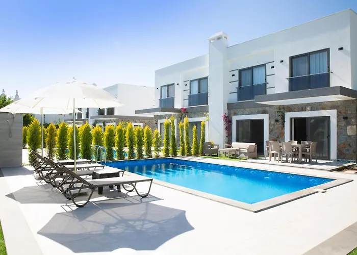 Bd4109 Two Bedroomedvilla Withpool Inbodrumyalikavak Bodrum