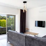 Bd4109 Two Bedroomedvilla Withpool Inbodrumyalikavak 빌라