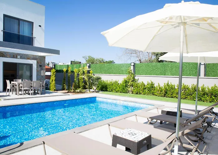 Bd4109 Two Bedroomedvilla Withpool Inbodrumyalikavak * Bodrum