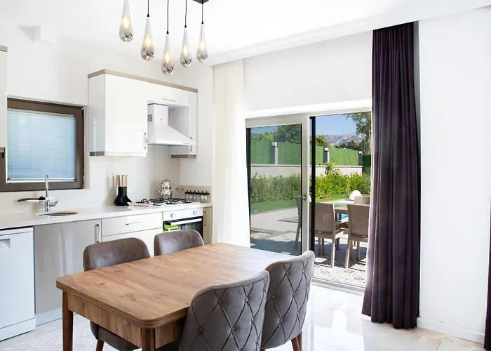 Bd4109 Two Bedroomedvilla Withpool Inbodrumyalikavak Bodrum